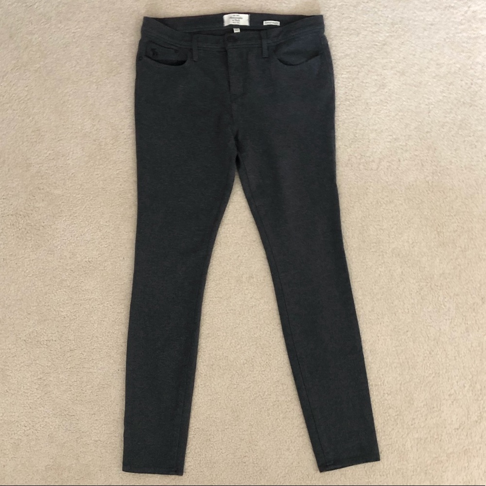 Abercrombie & Fitch charcoal gray jeggings